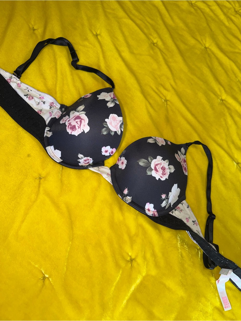VS PINK Floral Print Black Push-Up Bra - Women's Intimates 32D